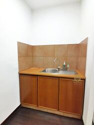 100 Am (D2), Office #517811241